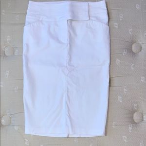 White pencil skirt